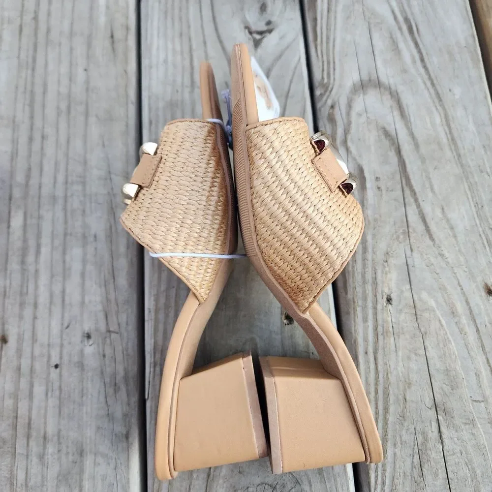 Serra Brown Block Heel Woven Design Gold Buckle Sandles Womens Size 9